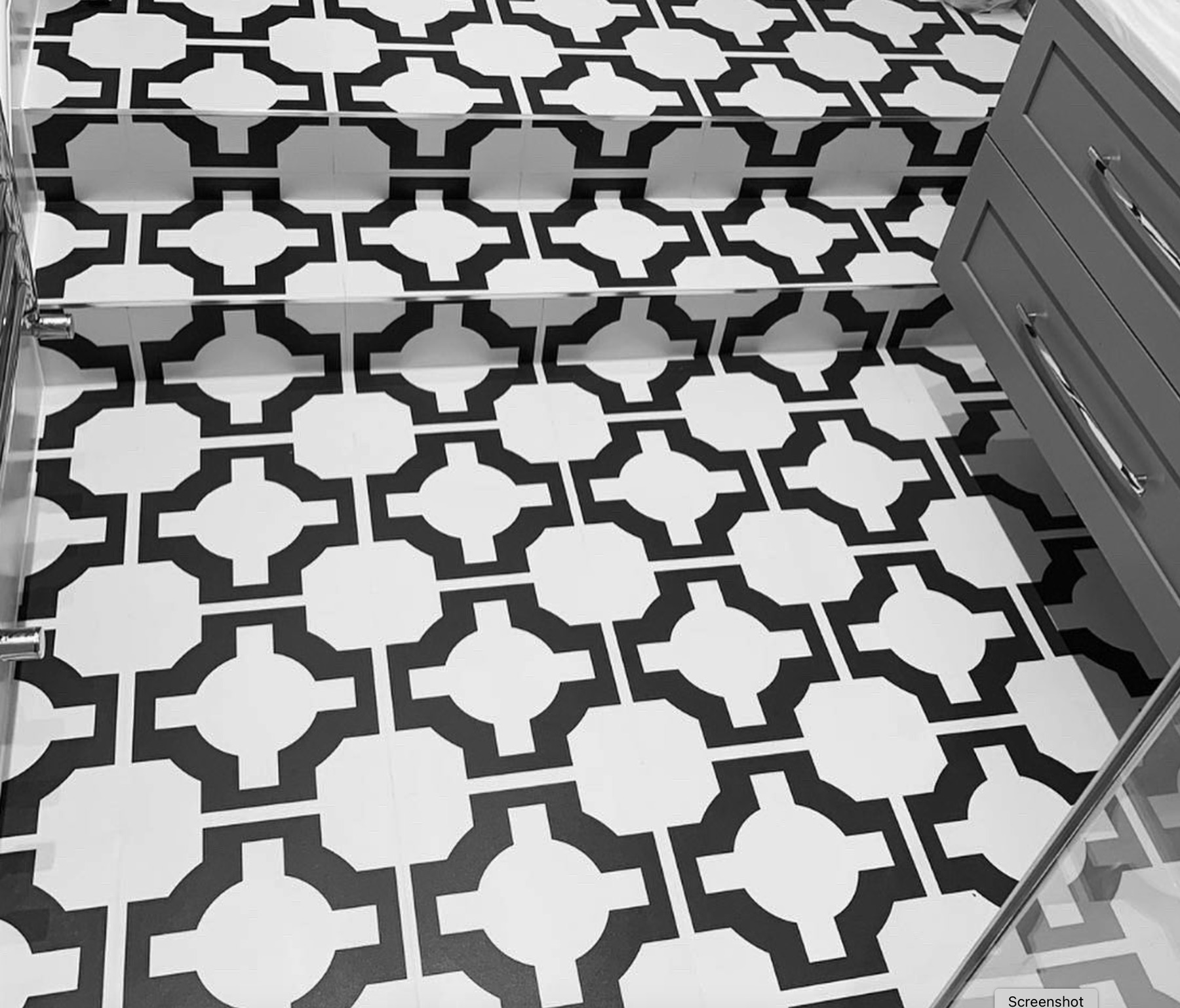 LVT_2 Image showing luxury vinyl flooring